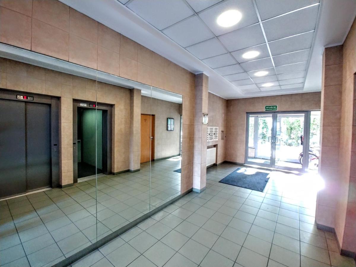 Saska Kepa Apartment Варшава Екстериор снимка